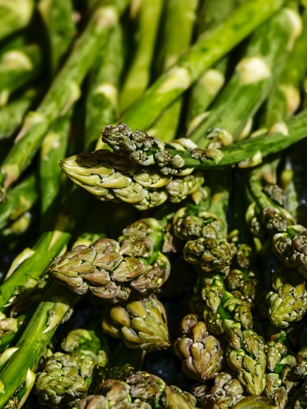 Read the Feta, Crispy Bacon & Roasted Asparagus recipe now Feta, Crispy Bacon & Roasted Asparagus