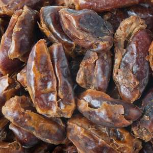Image of Dates Pitted
